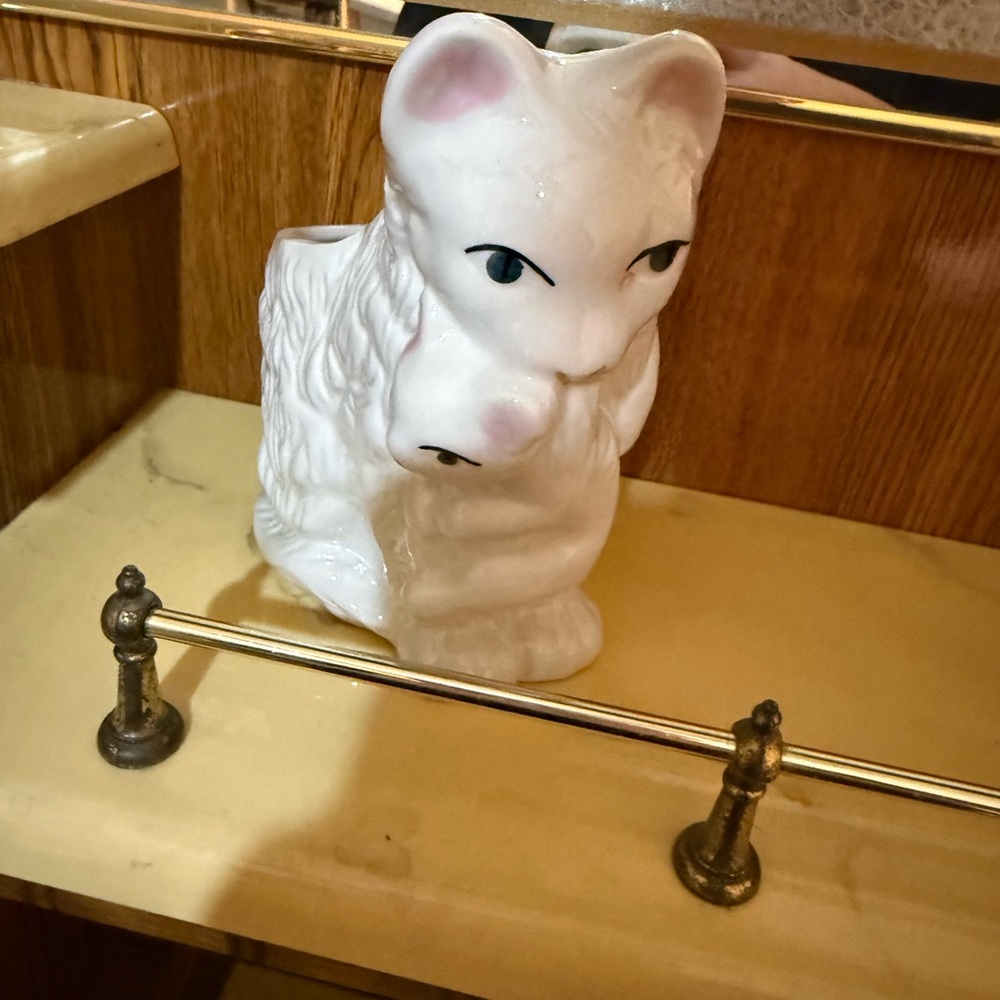 White Mom Cat and Kitten Ceramic Cat Planter